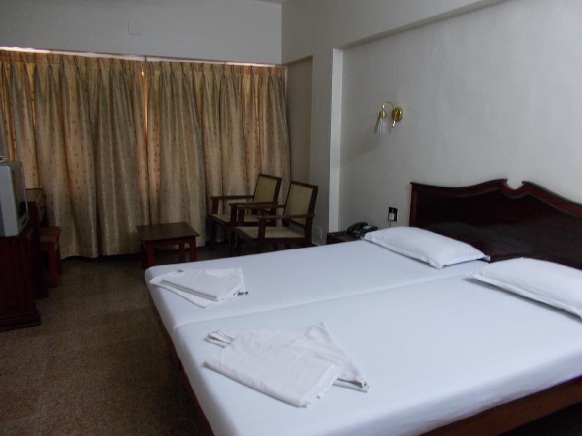 Kochi Biju'S Tourist Home מראה חיצוני תמונה