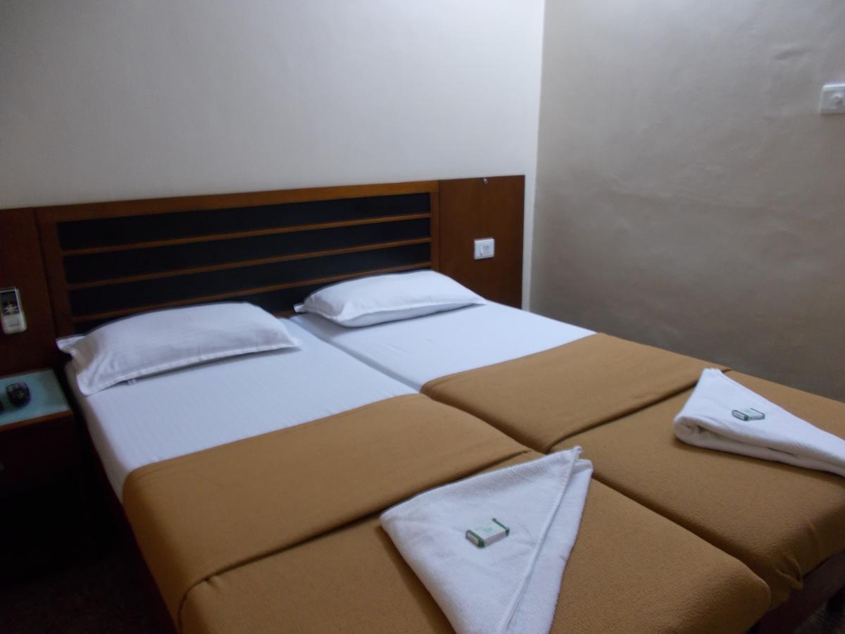 Kochi Biju'S Tourist Home מראה חיצוני תמונה
